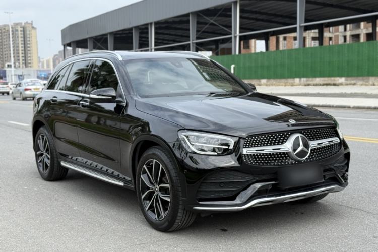 Used Mercedes-Benz GLC 2020 Facelift GLC 260 L 4MATIC Luxury Edition Exterior 2