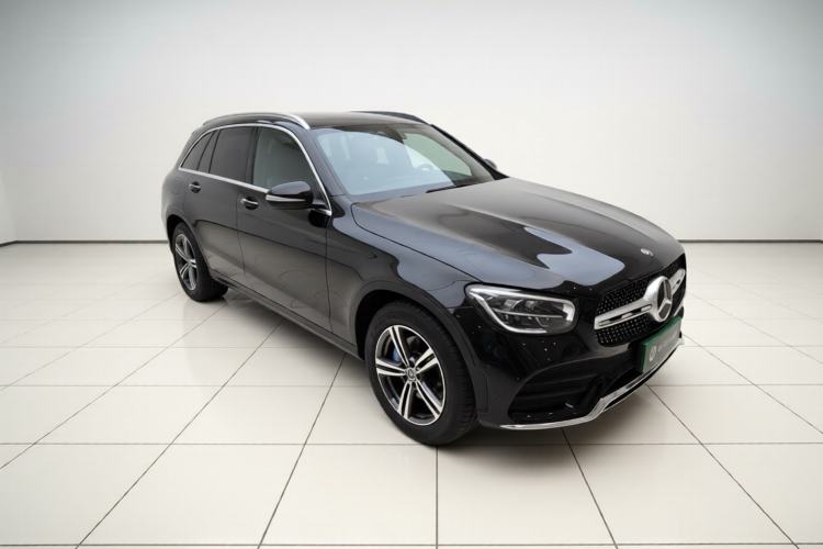 Used Mercedes-Benz GLC 2020 GLC 260 L 4MATIC Luxury Model Exterior 2