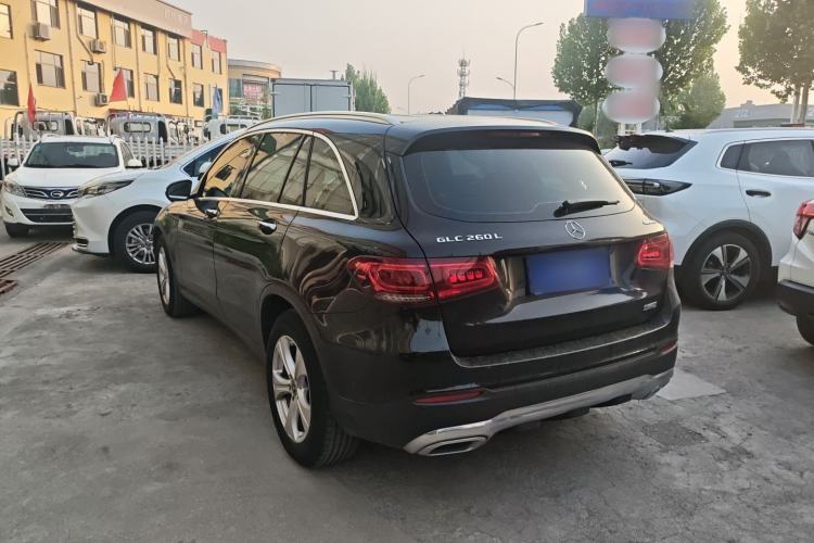 Used Mercedes-Benz GLC 2020 Facelifted GLC 260 L 4MATIC Dynamic Edition Exterior 2
