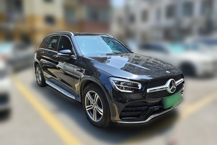 Used Mercedes-Benz GLC 2020 GLC 260 L 4MATIC Luxury Model Exterior 2
