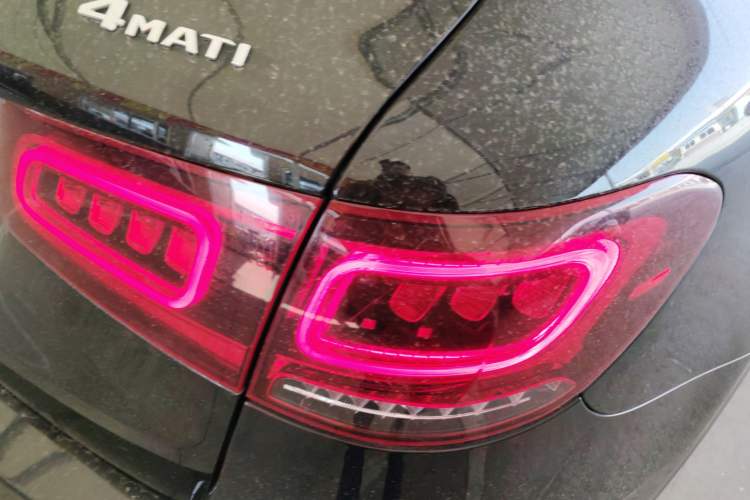 Used Mercedes-Benz GLC 2020 GLC 300 L 4MATIC Dynamic Edition Exterior 3