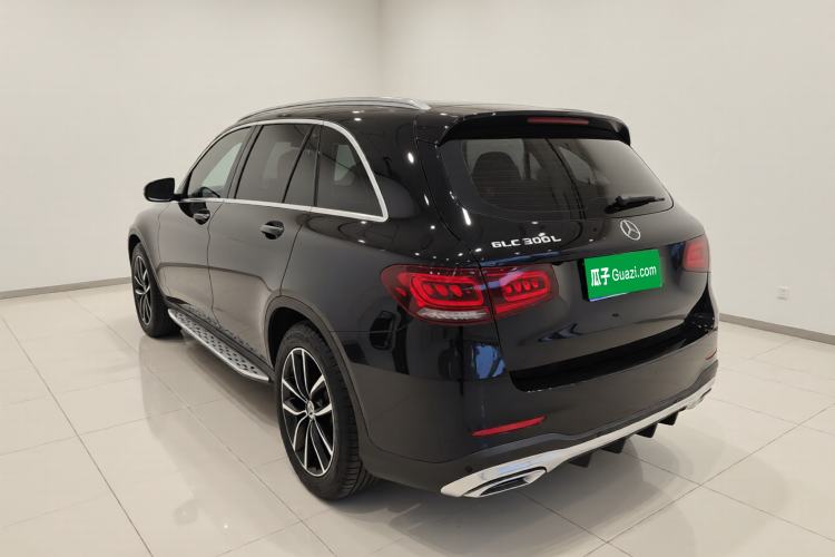 Used Mercedes-Benz GLC 2020 GLC 300 L 4MATIC Dynamic Edition Exterior 3