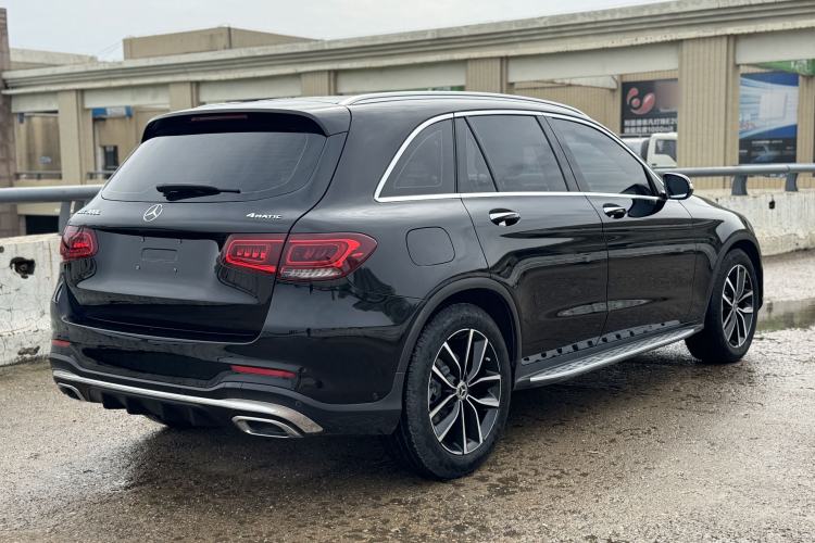 Used Mercedes-Benz GLC 2020 Facelift GLC 300 L 4MATIC Dynamic Edition Exterior 3