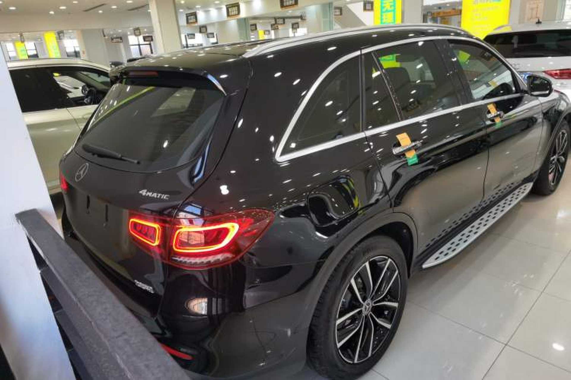 Used Mercedes-Benz GLC 2020 GLC 300 L 4MATIC Dynamic Edition Exterior 3