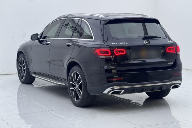 Used Mercedes-Benz GLC 2020 GLC 300 L 4MATIC Dynamic Edition Exterior 3