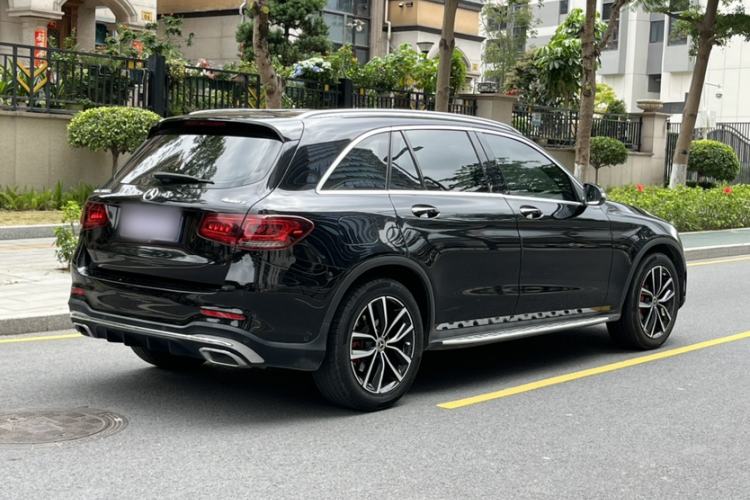 Used Mercedes-Benz GLC 2020 Facelift GLC 300 L 4MATIC Dynamic Edition Exterior 4