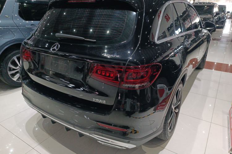 Used Mercedes-Benz GLC 2020 Facelift GLC 260 L 4MATIC Luxury Edition Exterior 4