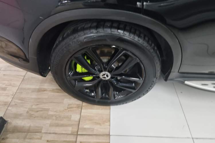 Used Mercedes-Benz GLC 2020 GLC 300 L 4MATIC Dynamic Edition Exterior 4