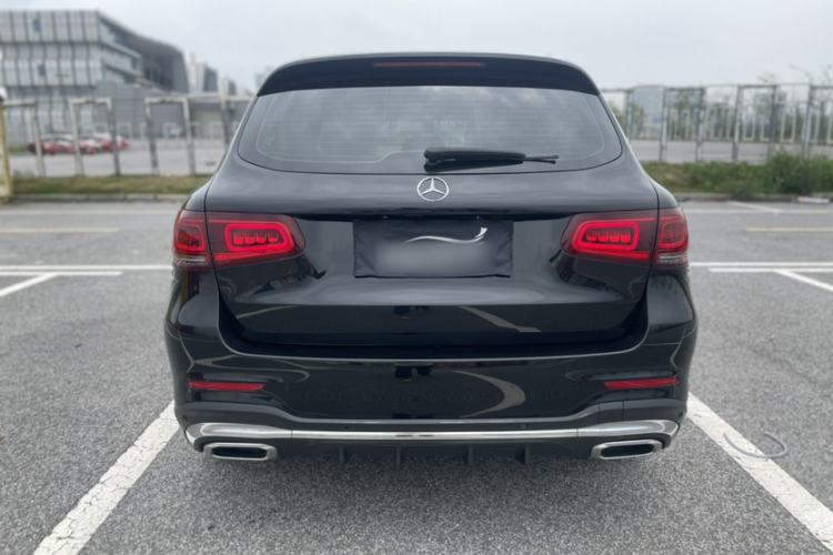 Used Mercedes-Benz GLC 2020 Facelift GLC 300 L 4MATIC Dynamic Edition Exterior 4