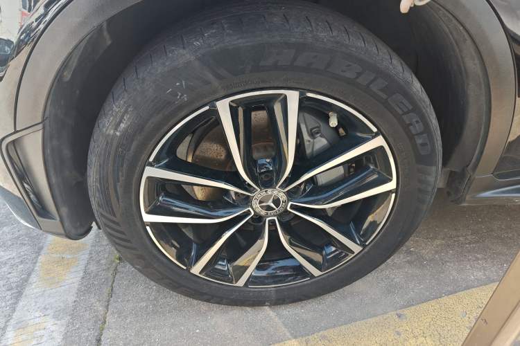 Used Mercedes-Benz GLC 2020 GLC 300 L 4MATIC Dynamic Edition Exterior 4