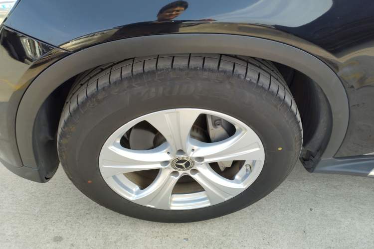 Used Mercedes-Benz GLC 2020 Facelifted GLC 260 L 4MATIC Dynamic Edition Exterior 4