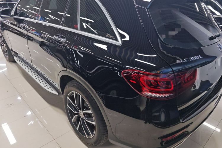 Used Mercedes-Benz GLC 2020 Facelift GLC 300 L 4MATIC Dynamic Edition Exterior 4