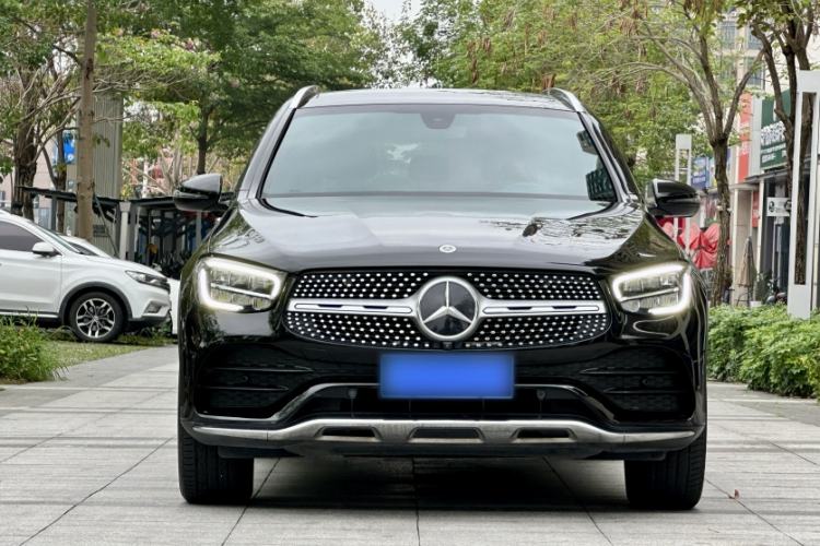 Used Mercedes-Benz GLC 2020 GLC 260 L 4MATIC Luxury Model Exterior 4