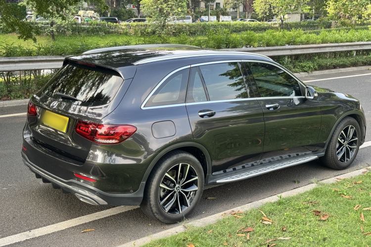 Used Mercedes-Benz GLC 2020 Facelift GLC 300 L 4MATIC Dynamic Edition Exterior 5