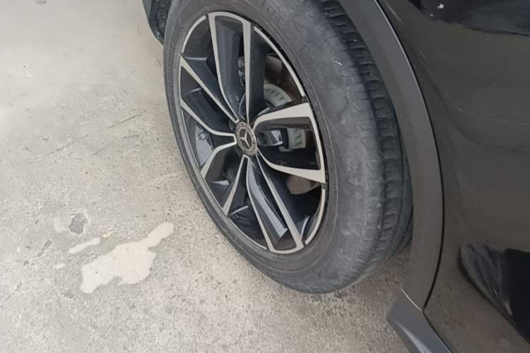 Used Mercedes-Benz GLC 2020 GLC 300 L 4MATIC Dynamic Edition Exterior 5