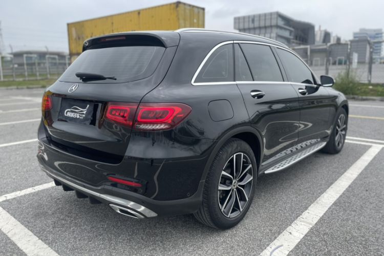 Used Mercedes-Benz GLC 2020 Facelift GLC 300 L 4MATIC Dynamic Edition Exterior 5