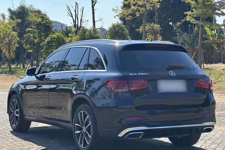 Used Mercedes-Benz GLC 2020 GLC 260 L 4MATIC Luxury Model Exterior 5