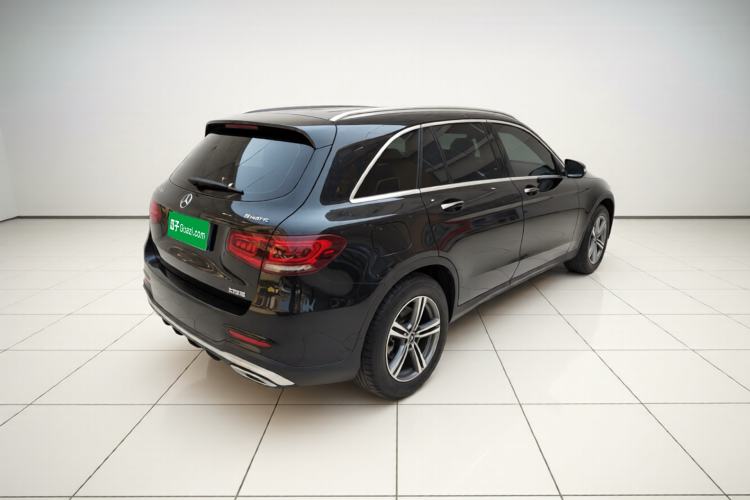Used Mercedes-Benz GLC 2020 GLC 260 L 4MATIC Luxury Model Exterior 5