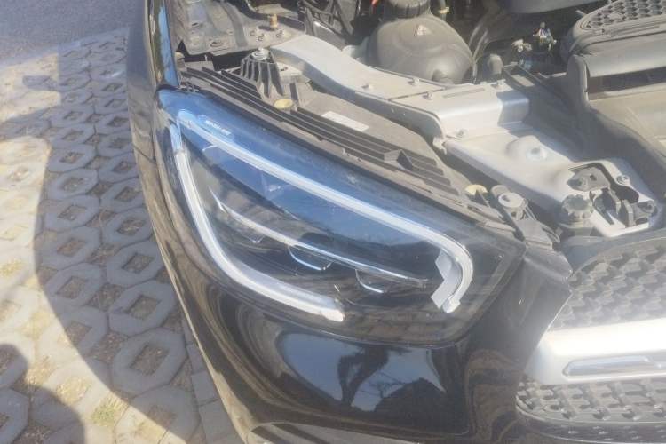 Used Mercedes-Benz GLC 2020 Facelift GLC 260 L 4MATIC Luxury Edition Exterior 6