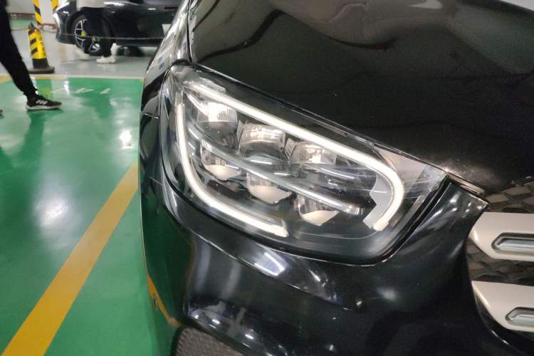 Used Mercedes-Benz GLC 2020 GLC 260 L 4MATIC Dynamic Model Exterior 6