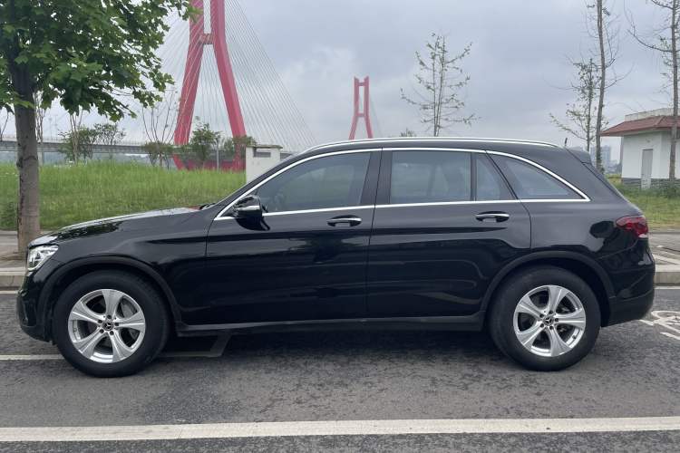 Used Mercedes-Benz GLC 2020 Facelifted GLC 260 L 4MATIC Dynamic Edition Exterior 6