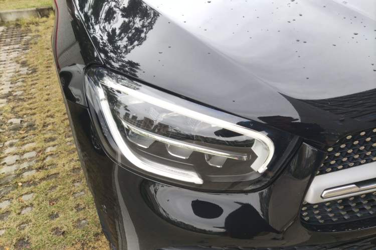 Used Mercedes-Benz GLC 2020 Facelift GLC 300 L 4MATIC Dynamic Edition Exterior 6