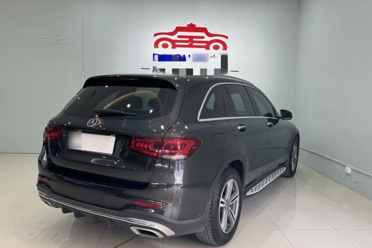 Used Mercedes-Benz GLC 2020 GLC 260 L 4MATIC Luxury Model Exterior 7