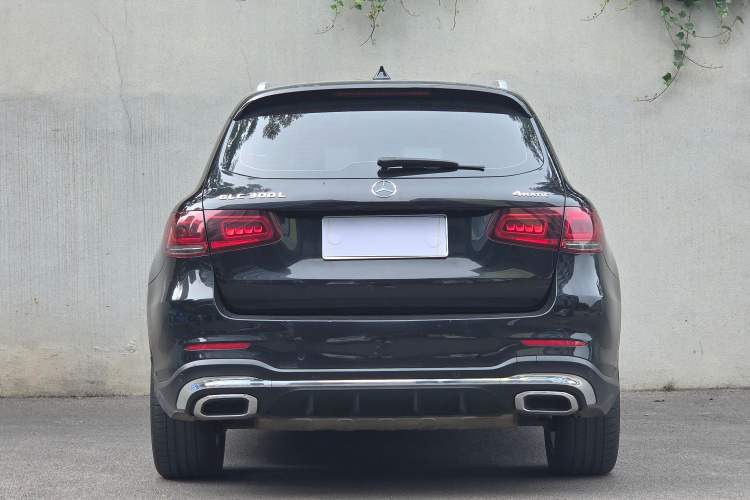 Used Mercedes-Benz GLC 2020 GLC 300 L 4MATIC Luxury Model Exterior 7