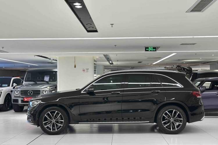 Used Mercedes-Benz GLC 2020 Facelift GLC 300 L 4MATIC Dynamic Edition Exterior 7