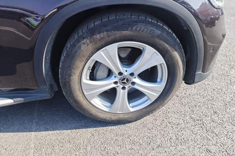 Used Mercedes-Benz GLC 2020 GLC 260 L 4MATIC Dynamic Model Exterior 7