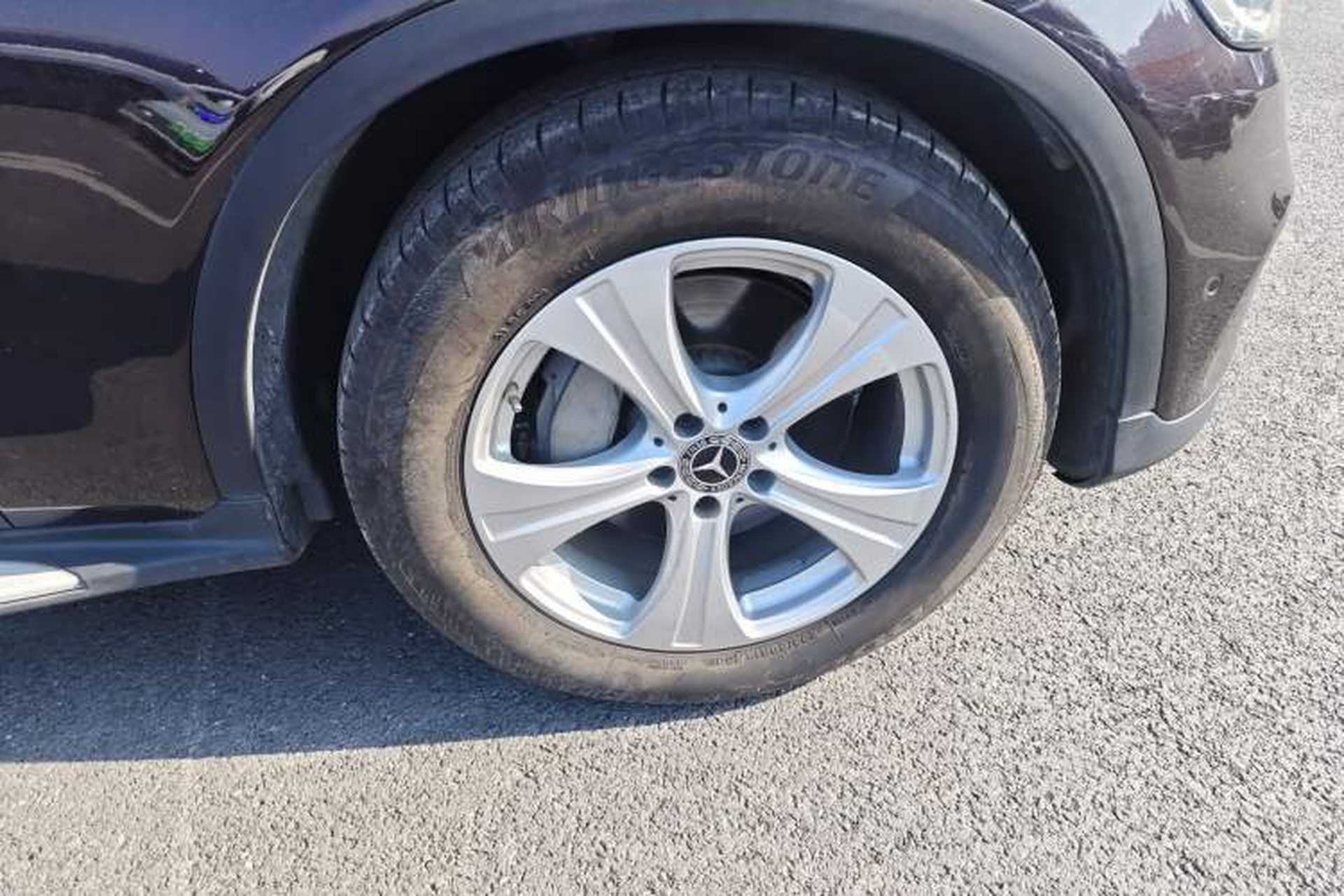 Used Mercedes-Benz GLC 2020 GLC 260 L 4MATIC Dynamic Model Exterior 7
