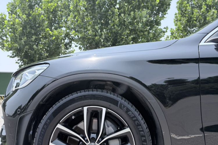 Used Mercedes-Benz GLC 2020 Facelift GLC 300 L 4MATIC Dynamic Edition Exterior 7