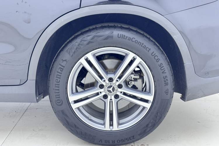 Used Mercedes-Benz GLC 2020 GLC 260 L 4MATIC Luxury Model Exterior 7