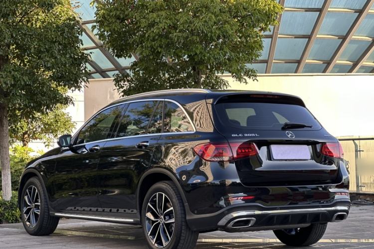 Used Mercedes-Benz GLC 2020 Facelift GLC 300 L 4MATIC Dynamic Edition Exterior 7