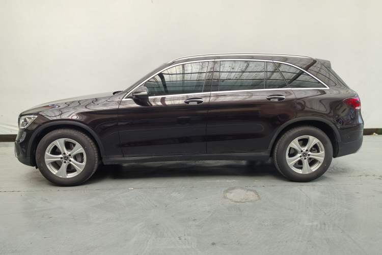 Used Mercedes-Benz GLC 2020 Facelifted GLC 260 L 4MATIC Dynamic Edition Exterior 8