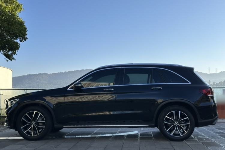 Used Mercedes-Benz GLC 2020 Facelift GLC 300 L 4MATIC Dynamic Edition Exterior 8