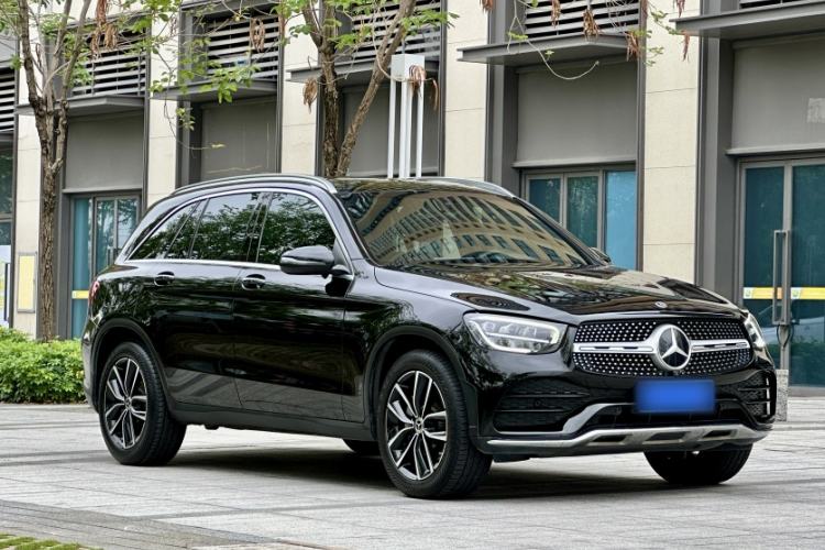 Used Mercedes-Benz GLC 2020 GLC 260 L 4MATIC Luxury Model Exterior 8
