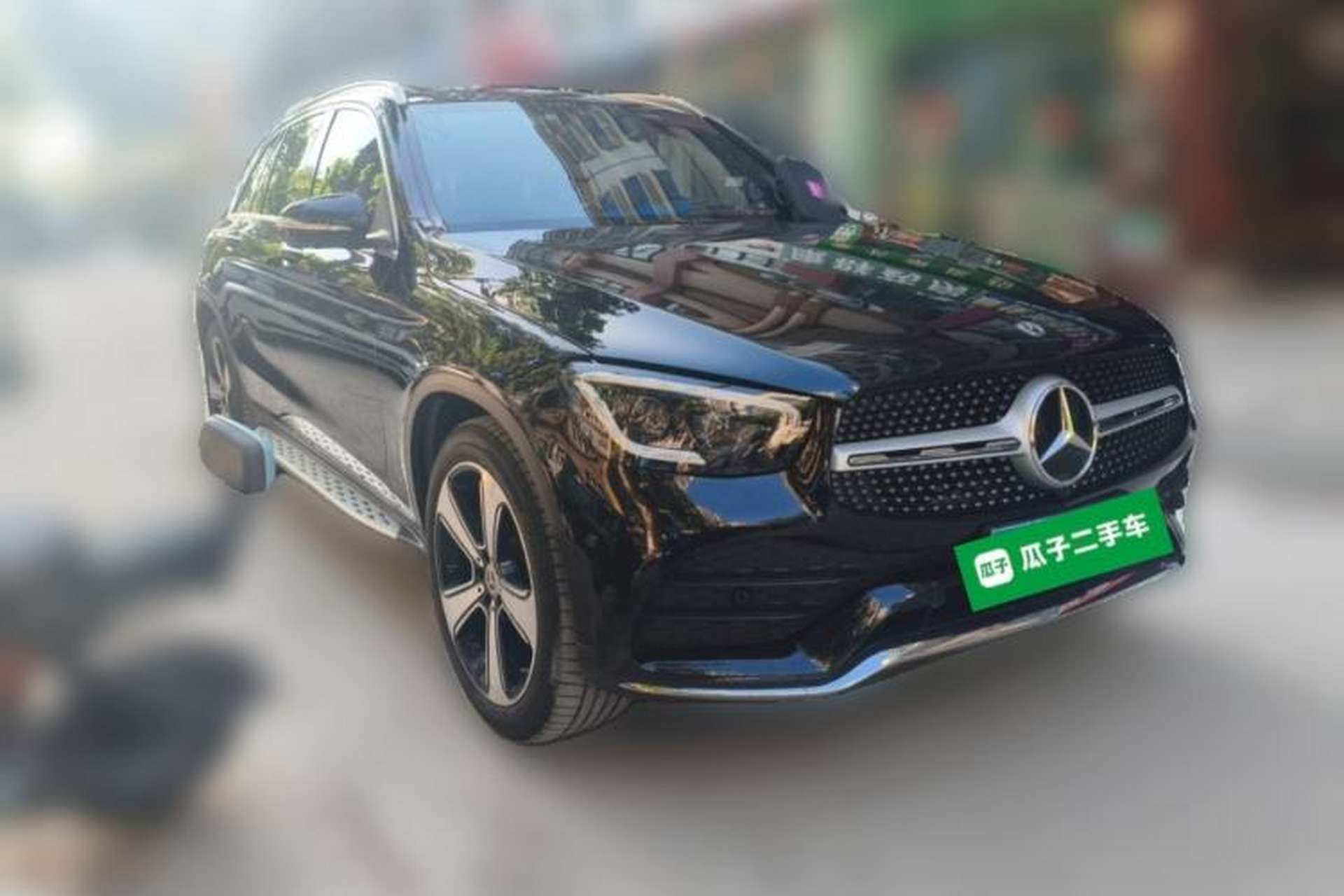 Used Mercedes-Benz GLC 2020 GLC 300 L 4MATIC Luxury Model Front Right 45 Deg