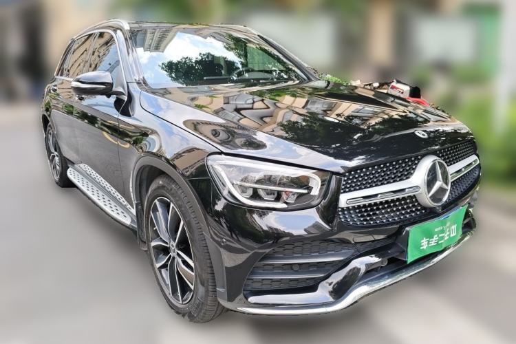Used Mercedes-Benz GLC 2020 Facelift GLC 300 L 4MATIC Dynamic Edition Front Right 45 Deg