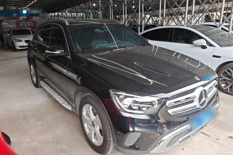 Used Mercedes-Benz GLC 2020 GLC 260 L 4MATIC Dynamic Model Front Right 45 Deg