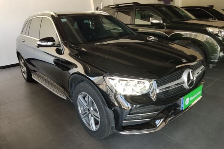 Used Mercedes-Benz GLC 2020 GLC 260 L 4MATIC Luxury Model Front Right 45 Deg