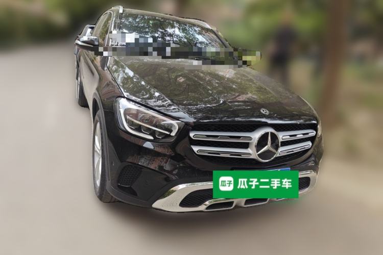 Used Mercedes-Benz GLC 2020 GLC 260 L 4MATIC Dynamic Model Front Right 45 Deg