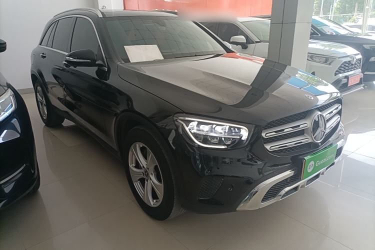 Used Mercedes-Benz GLC 2020 Facelifted GLC 260 L 4MATIC Dynamic Edition Front Right 45 Deg