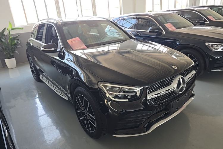 Used Mercedes-Benz GLC 2020 Facelift GLC 300 L 4MATIC Dynamic Edition Front Right 45 Deg