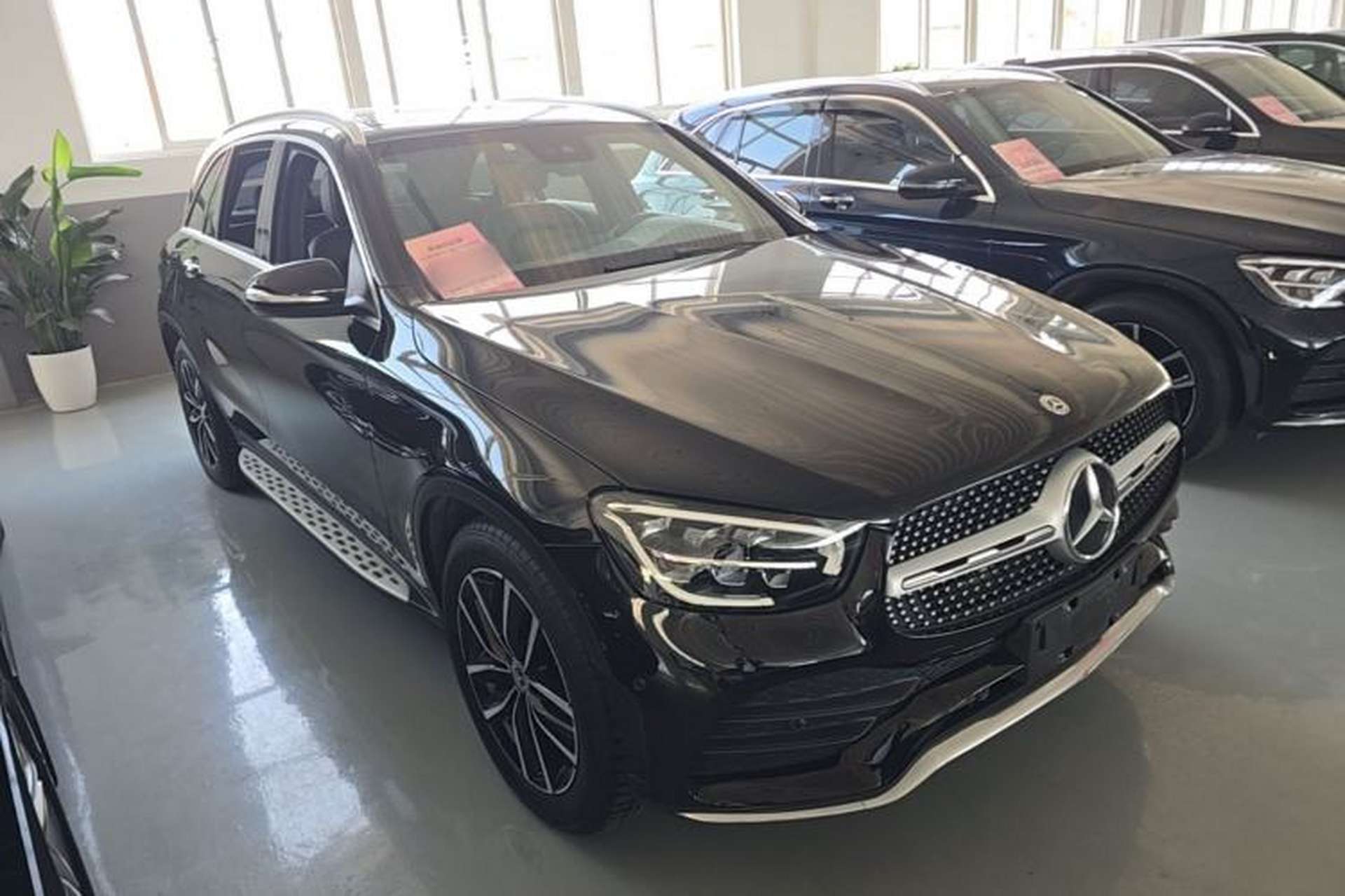 Used Mercedes-Benz GLC 2020 Facelift GLC 300 L 4MATIC Dynamic Edition Front Right 45 Deg