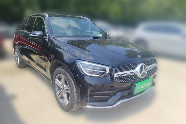 Used Mercedes-Benz GLC 2020 GLC 260 L 4MATIC Luxury Model Front Right 45 Deg
