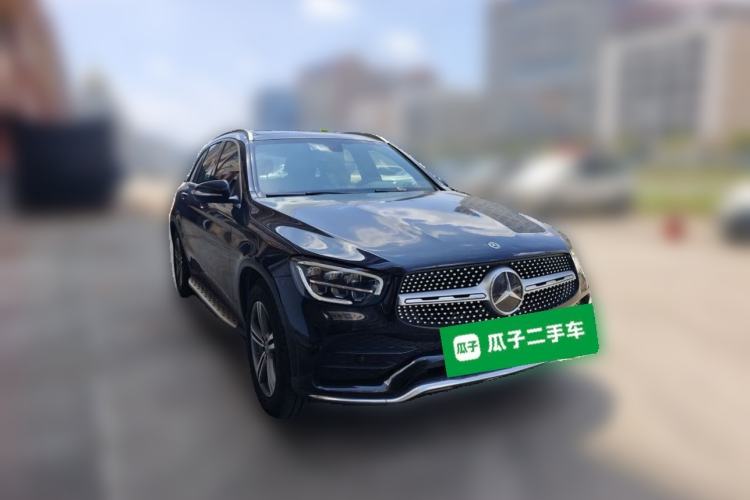 Used Mercedes-Benz GLC 2020 GLC 260 L 4MATIC Luxury Model Front Right 45 Deg