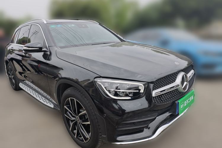 Used Mercedes-Benz GLC 2020 Facelift GLC 300 L 4MATIC Dynamic Edition Front Right 45 Deg