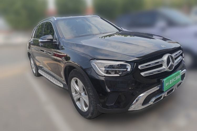 Used Mercedes-Benz GLC 2020 GLC 260 L 4MATIC Dynamic Model Front Right 45 Deg