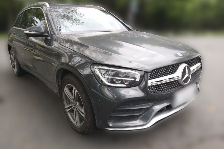Used Mercedes-Benz GLC 2020 GLC 260 L 4MATIC Luxury Model Front Right 45 Deg